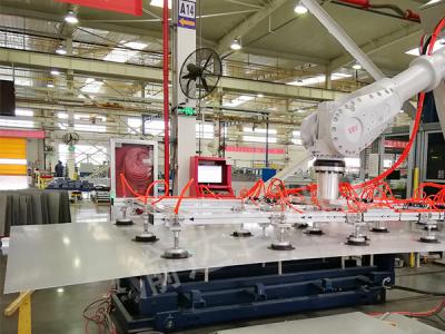 鐵板搬運(yùn)碼垛機(jī)器人